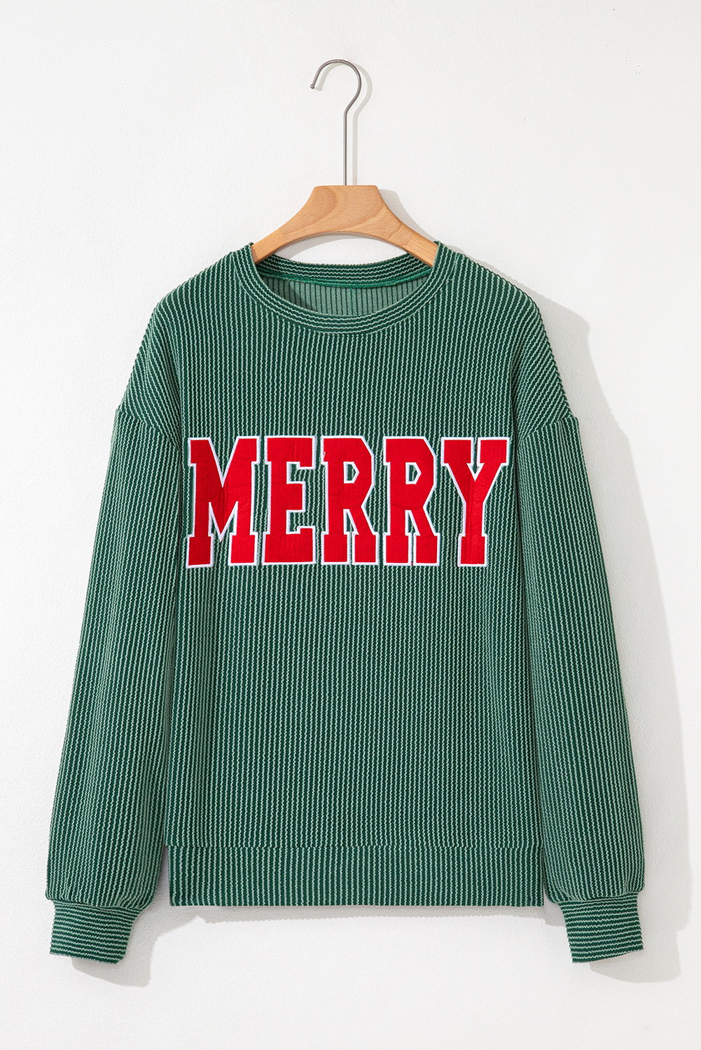 Evergreen Twisted Rib Outlined Merry Letter Graphic Loose Long Sleeve Top
