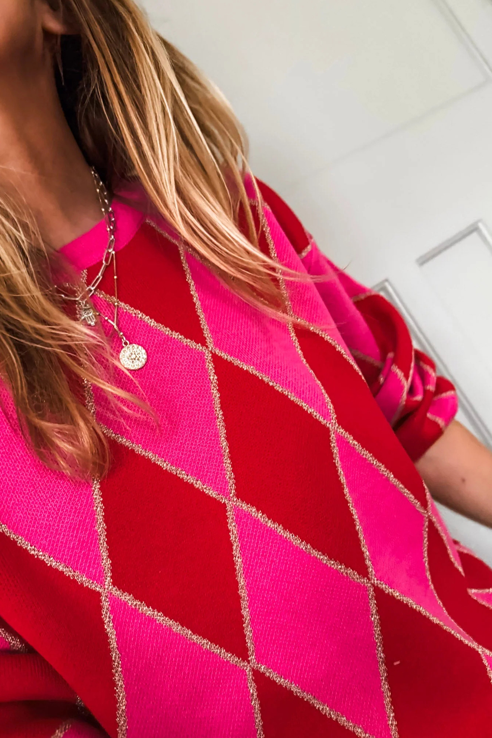 Rose Glitter Trim Rhombus Pattern Knit Sweater Vest