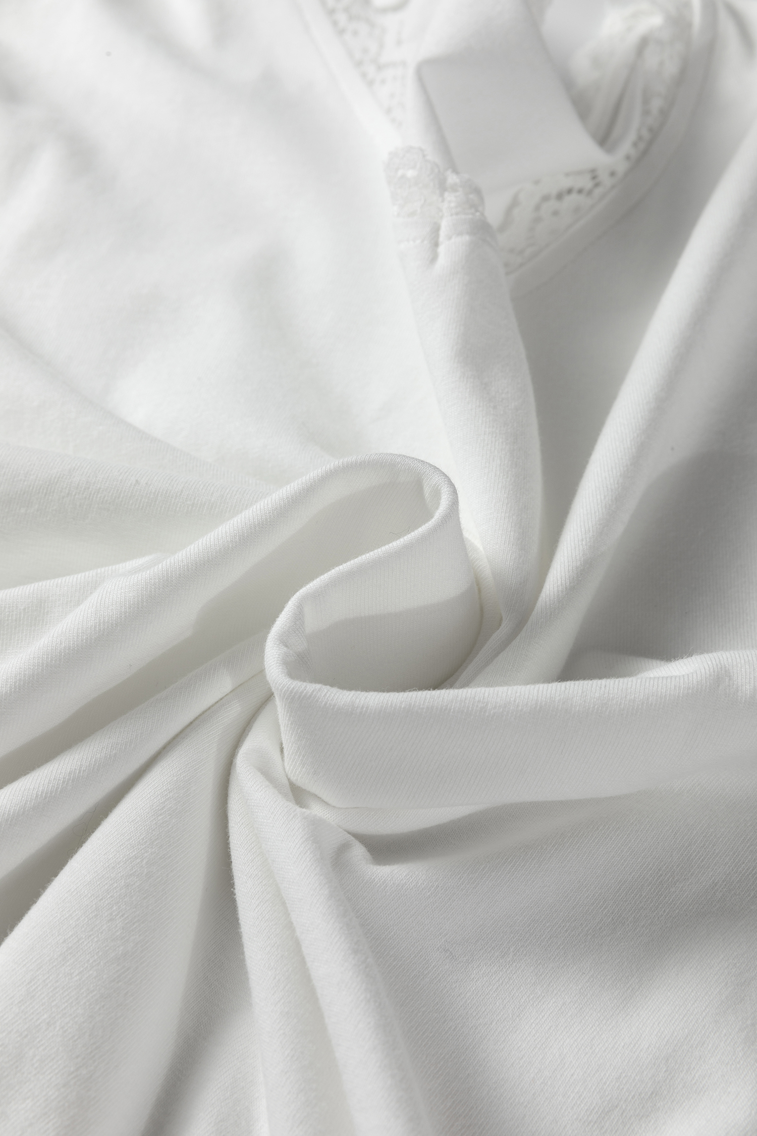 White Lace Trim V Neck Cuffed Long Sleeve Loose Top