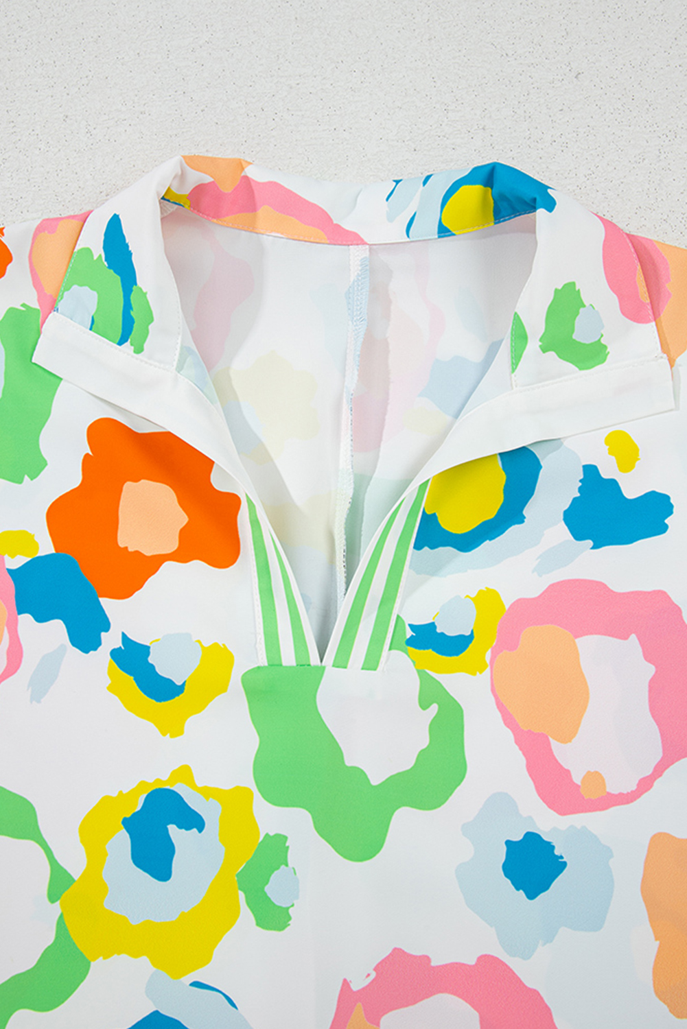 Green Chic Leopard Print Striped Detail Split Neck Blouse