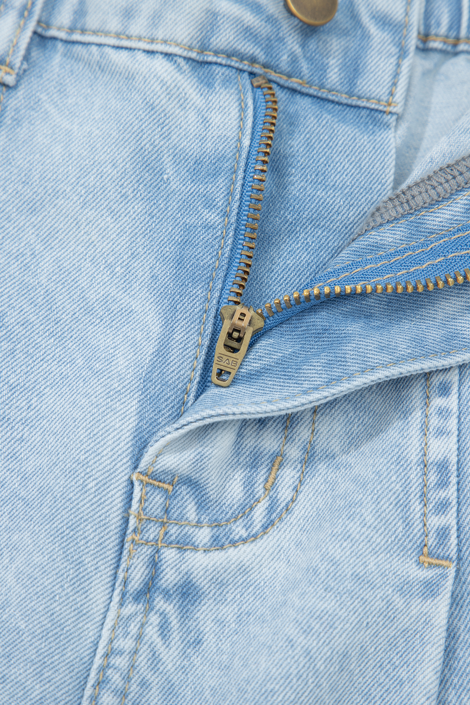 Beau Blue Studded Side Slit Leg Frayed Pocketed Wide Leg Jeans