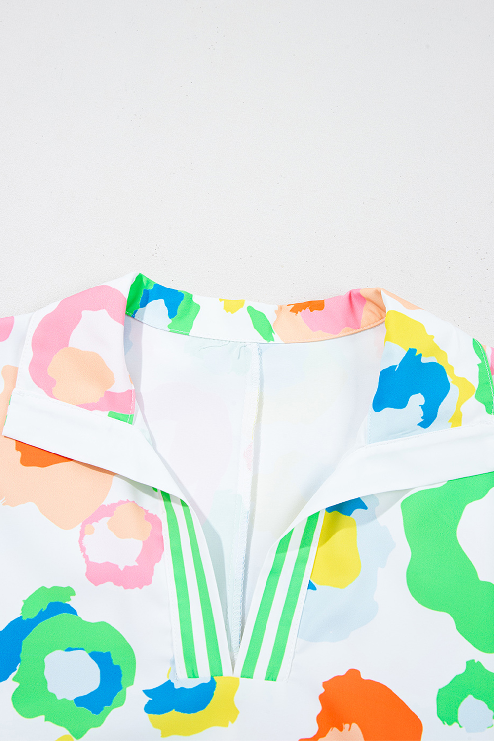 Green Chic Leopard Print Striped Detail Split Neck Blouse