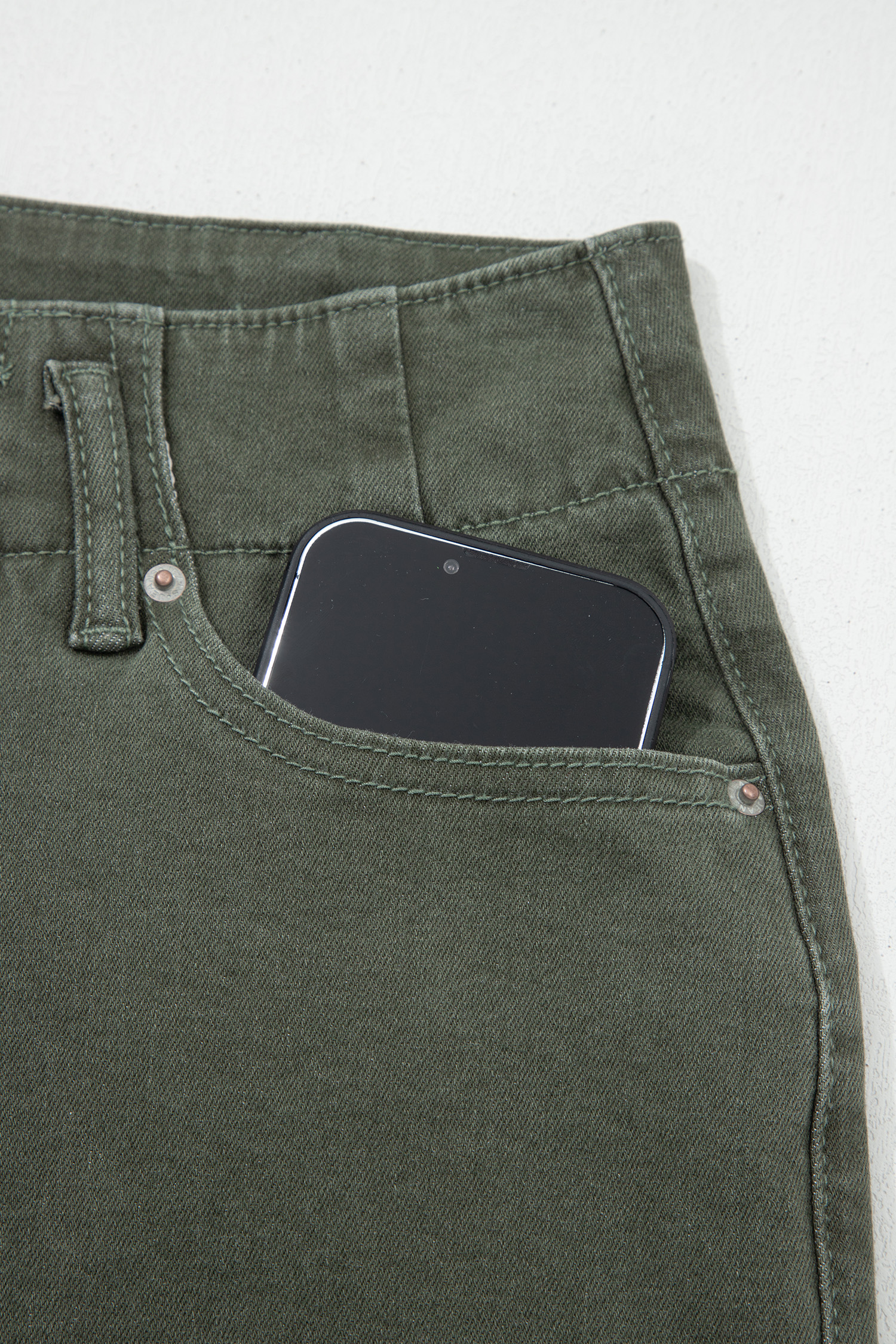 Bonbon 2-Button High Waist Flared Bottom Jeans