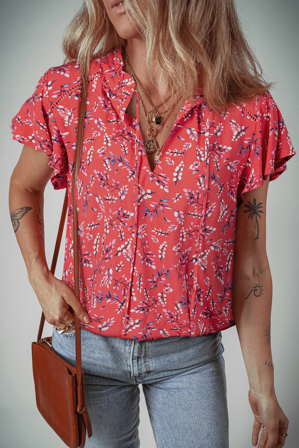 Red Floral Tie Split Neck Short Flounce Sleeve Crinkled Blouse