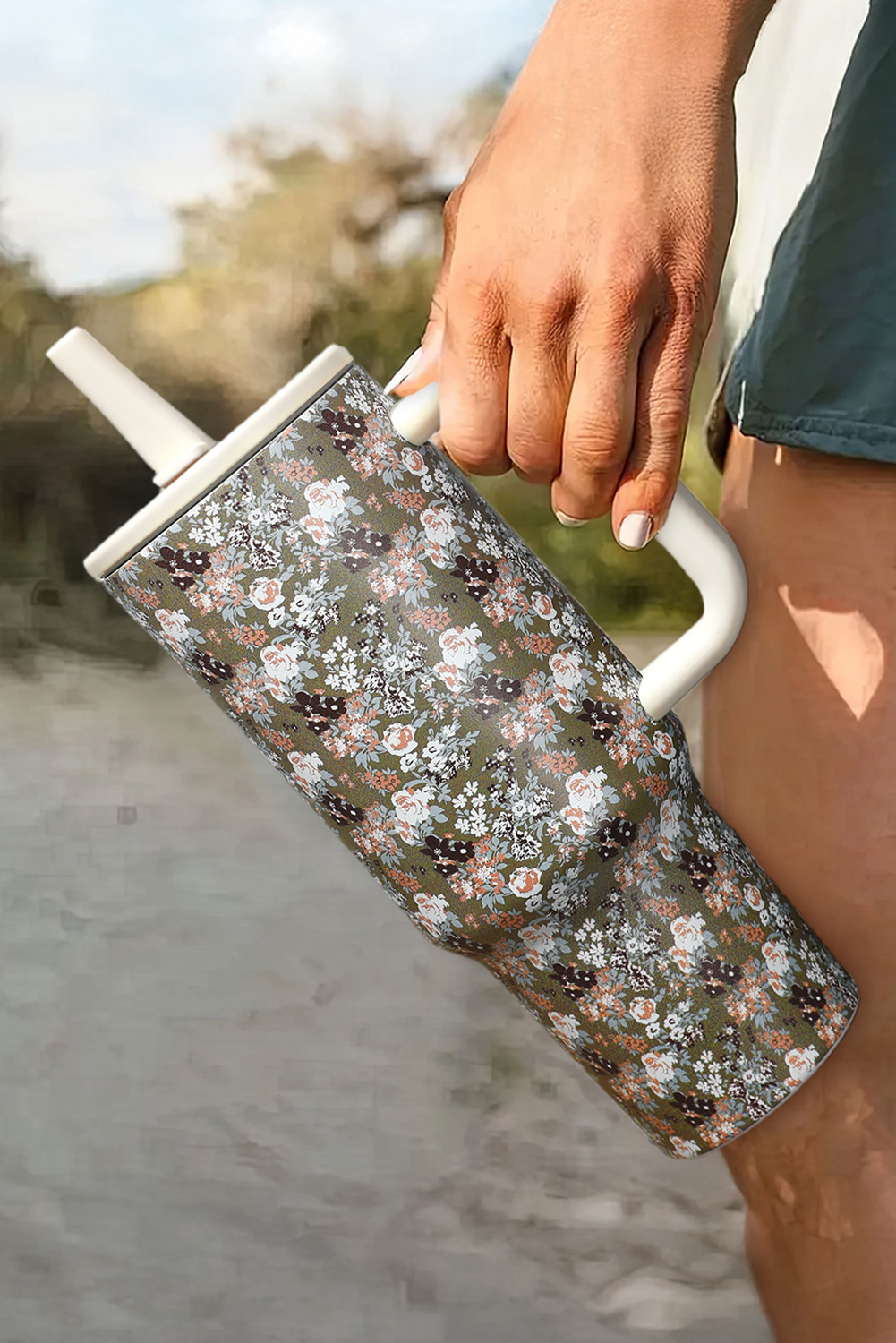 Guacamole Green Flower Print Handle Stainless Steel Portable Cup 40OZ