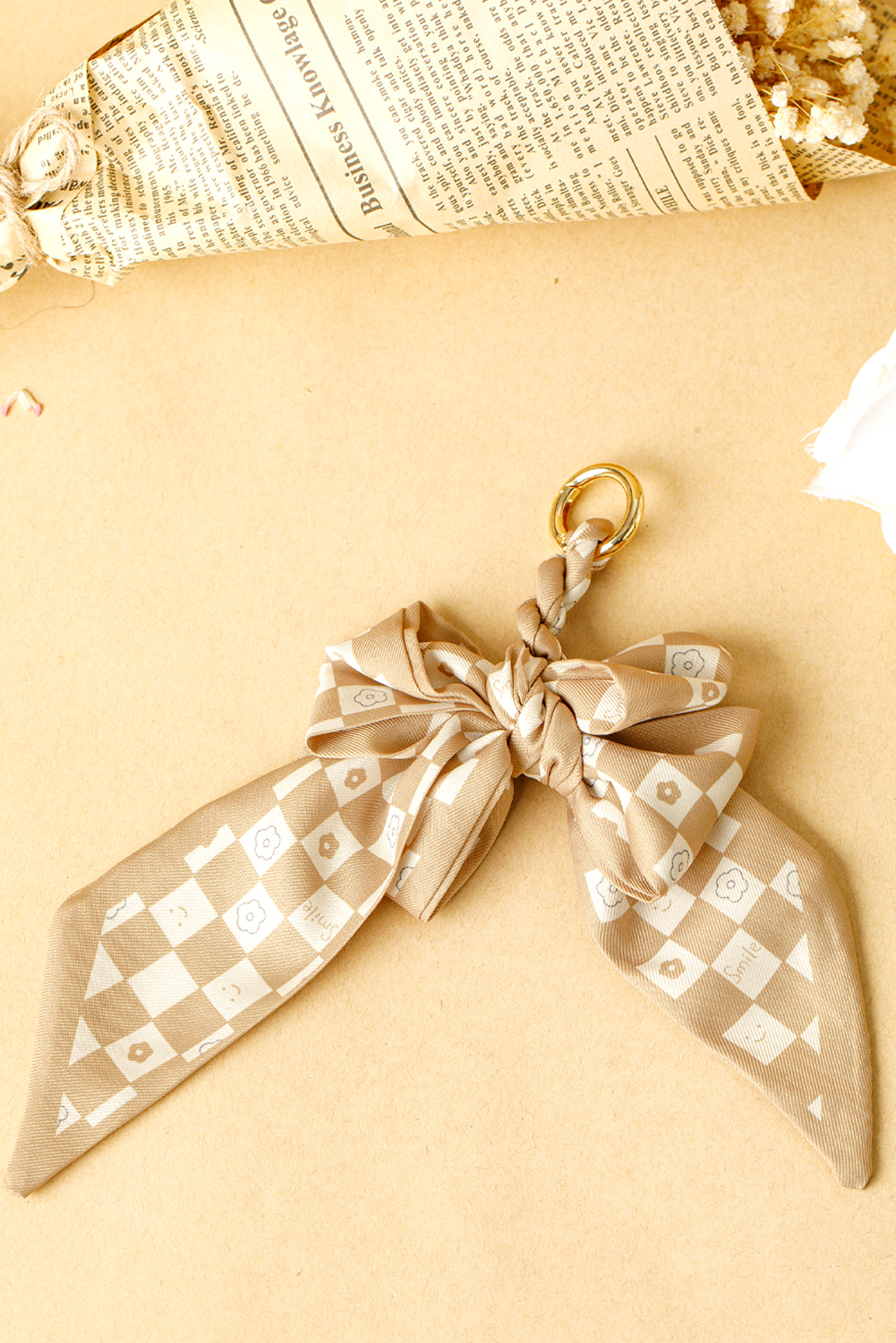 Smoke Gray Checkered Flower Bow Knot Keychain