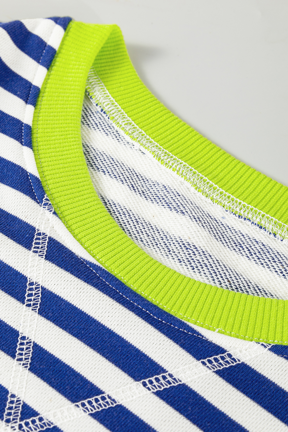 Red Stripe Contrast Ribbed Trim Crossed Stitch Drop Shoulder Sweatshirt