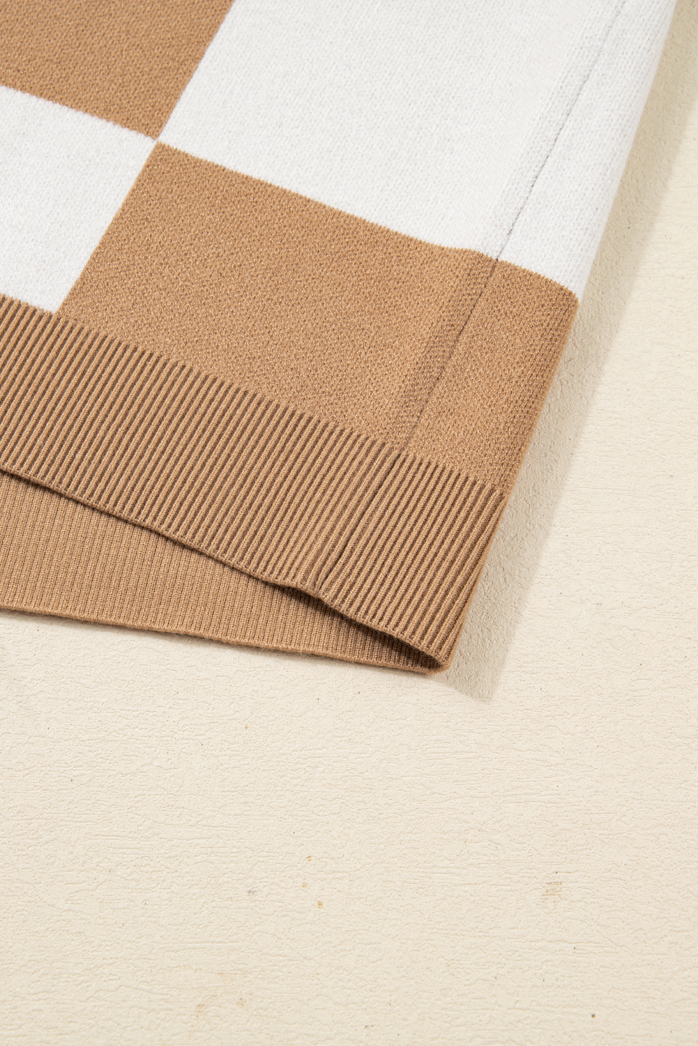 Black Checkered Pattern Loose Drop Shoulder Half Sleeve Sweater