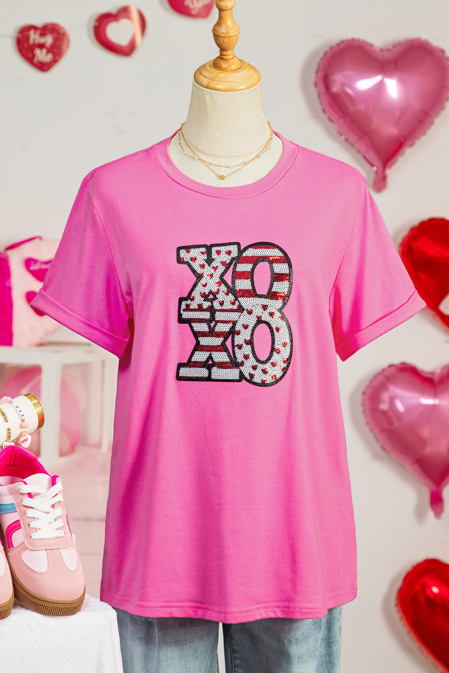 Sachet Pink Sequined XOXO Graphic Valentine T Shirt