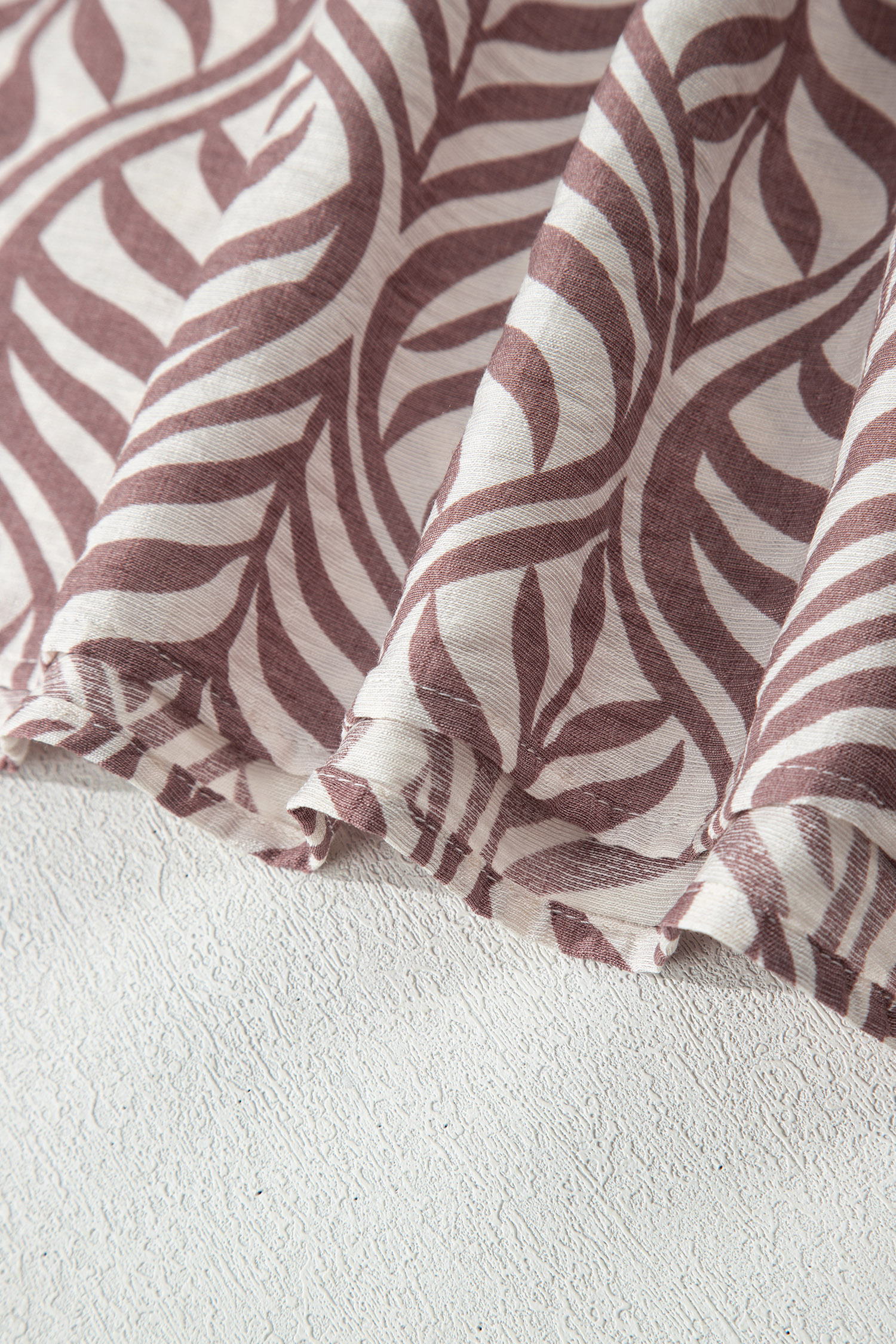 Brown Leaf Print Standing Collar Puff Sleeve Top