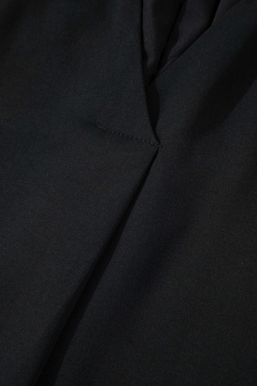 Black Pinched V Neck Tie Loose Tank Top