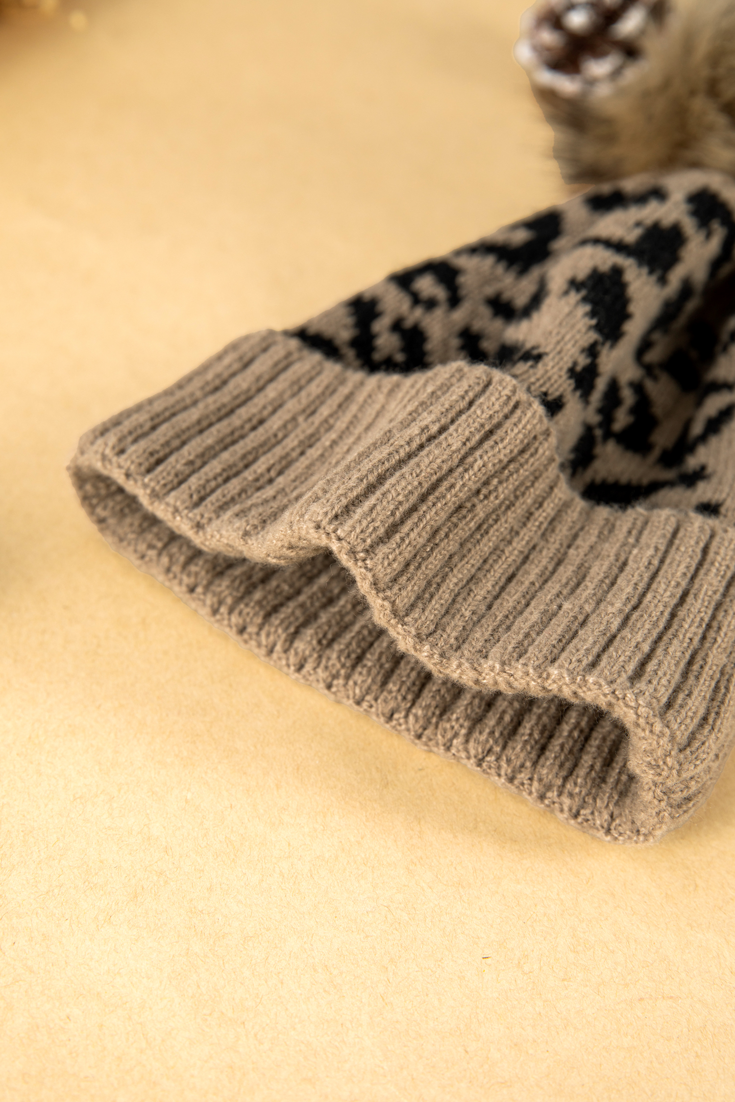 Light French Beige Faux Fur Pompom Leopard Knit Beanie