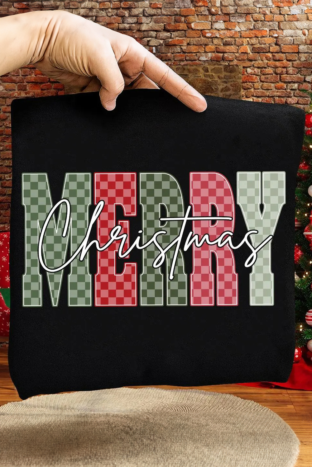 Black Plaid Checkered MERRY Christmas Graphic Crew Neck Tee