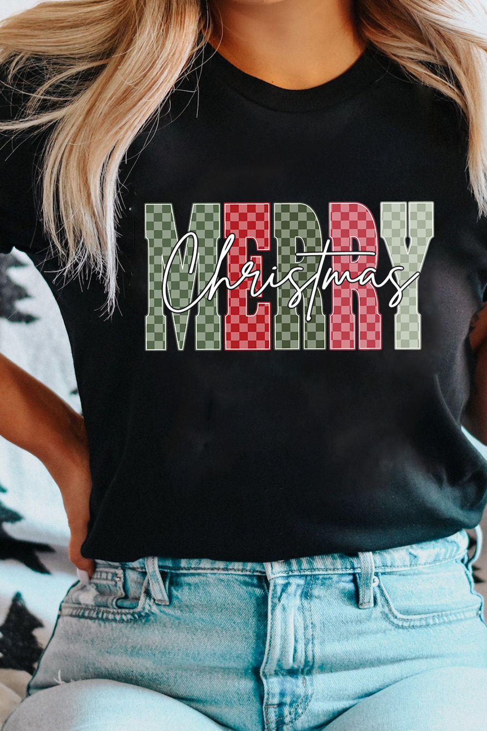 Black Plaid Checkered MERRY Christmas Graphic Crew Neck Tee